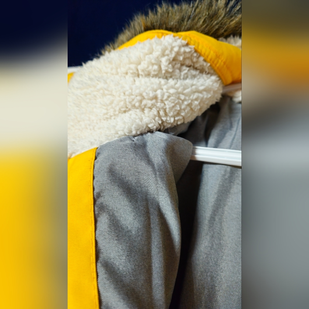 Yellow Roxy Winter Jacket - Picture 7 of 8